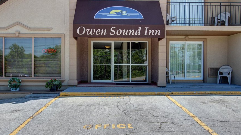 Hotel Accommodations in Owen Sound, ON
